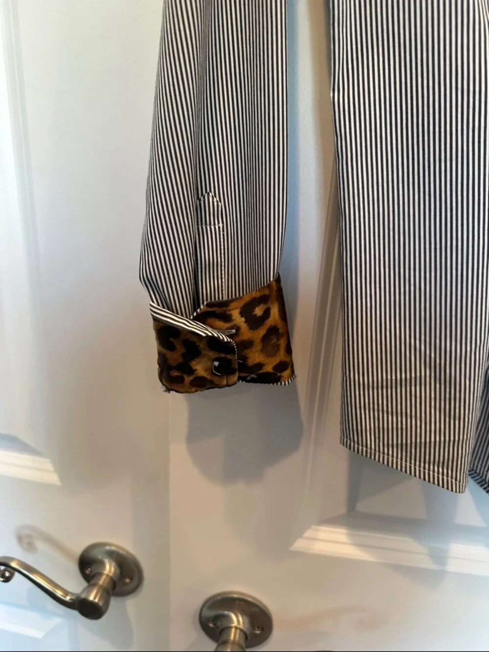 Express women’s Black & White Pinstripe Button-Front Dress Shirt - Picture 5 of 5